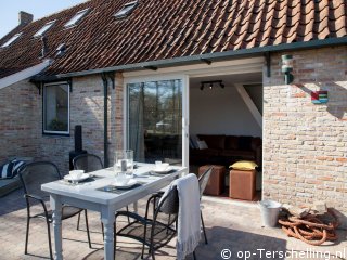 De Zeeboer-Rood, Ferienhaus auf Terschelling für 6 Personen