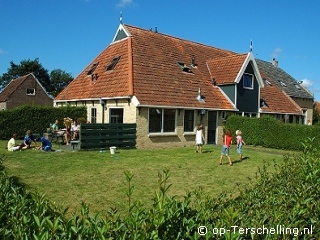 Gentiaan, Zeewinde, Zilverschoon & Wilgenroos, Zum Terschelling mit Ihrem Hund