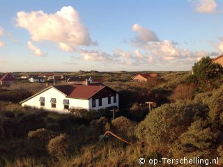 Buitenaanzicht De Strandjutter (Midsland aan Zee)