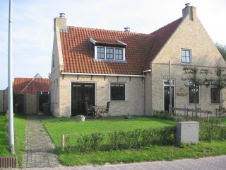 Kinnumer Slaper zijhuis, Frühling auf Terschelling